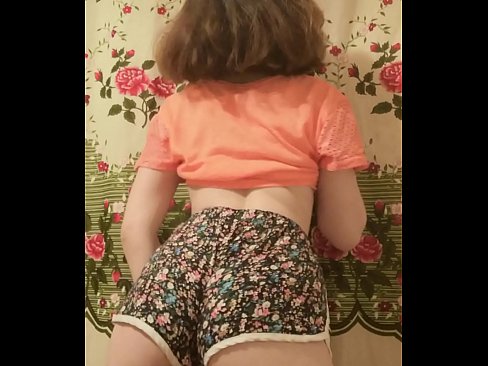 ❤️ Seksi mlada bejba se pred kamero sleče s kratkih hlač Porn video na sl.sexafinkarasskaz.ru ❌