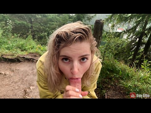 ❤️ Dekle pogoltne spermo po javnem fafanju - Eva Elfi Porn video na sl.sexafinkarasskaz.ru ❌
